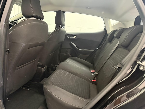 Used Ford Fiesta 2018 for sale - 75601031: Photo 40