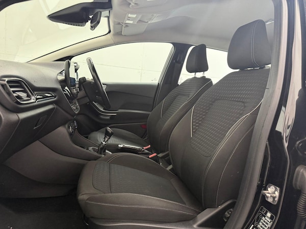 Used Ford Fiesta 2018 for sale - 75601031: Photo 43