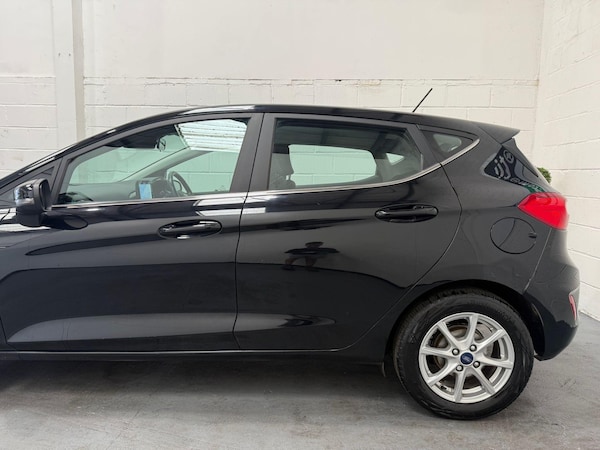 Used Ford Fiesta 2018 for sale - 75601031: Photo 9