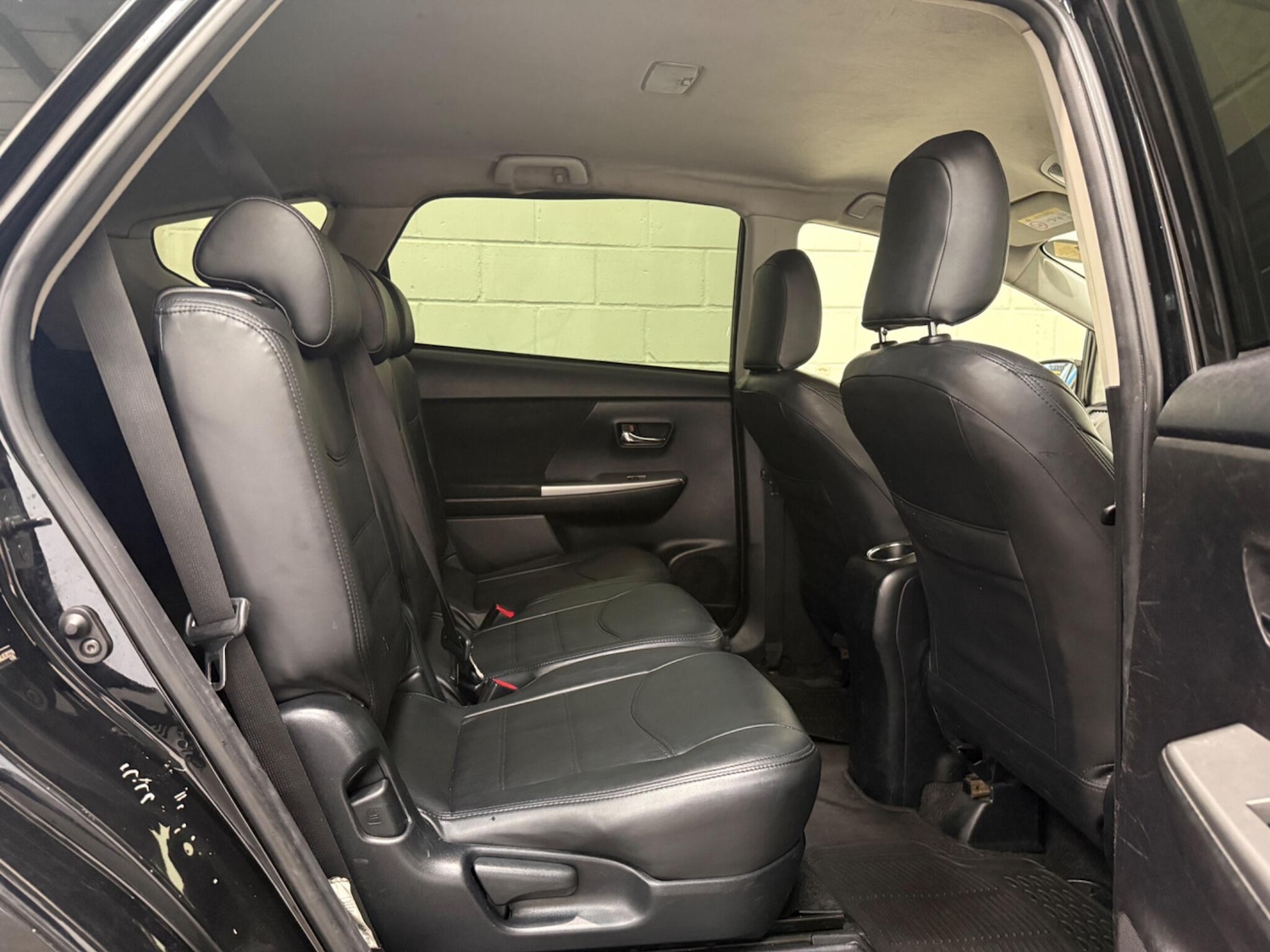 Used Toyota Prius+ 2018 for sale - 78020382: Photo 36