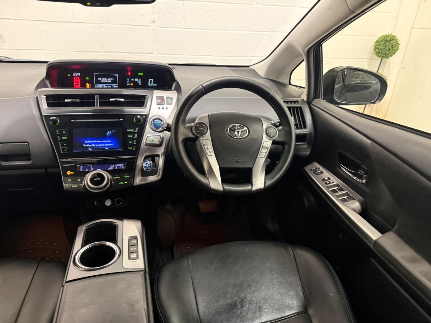 Used Toyota Prius+ 2018 for sale - 78020382: Photo 38