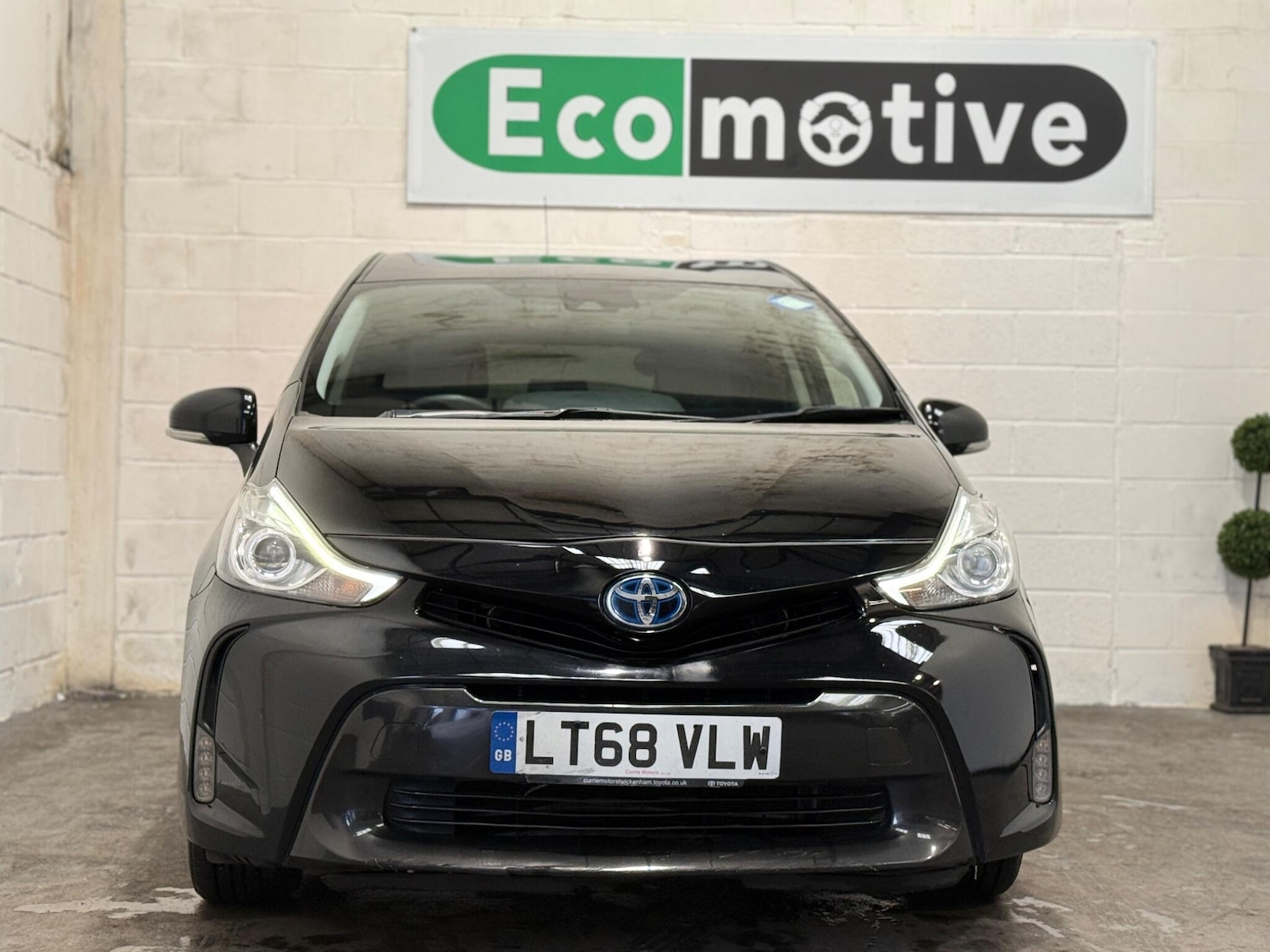 Used Toyota Prius+ 2018 for sale - 78020382: Photo 4
