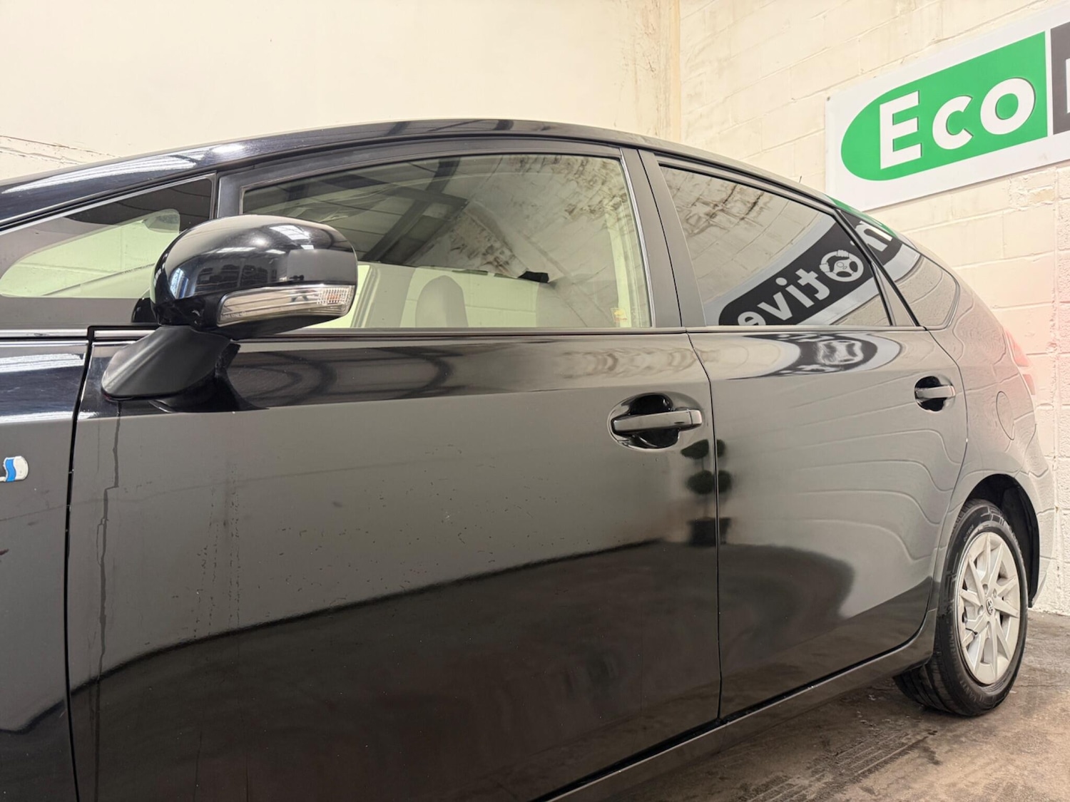 Used Toyota Prius+ 2018 for sale - 78020382: Photo 6