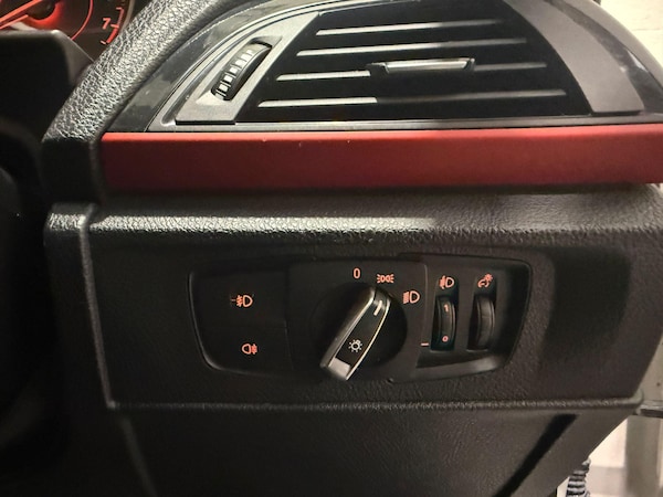 Used BMW 1 Series 2012 for sale - 76166876: Photo 28