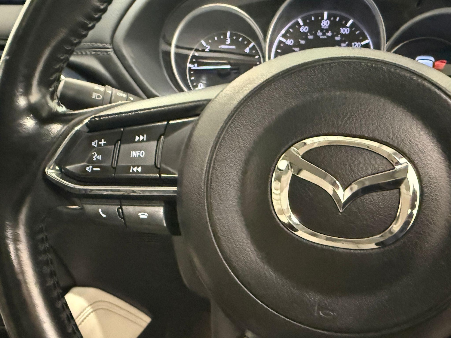 Used Mazda CX-5 2018 for sale - 76898239: Photo 25