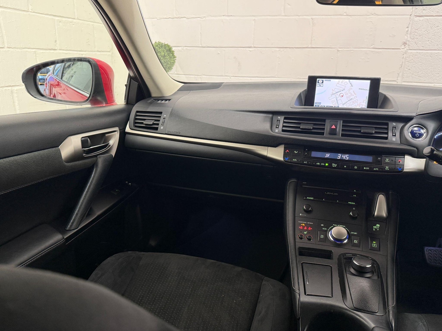 Used Lexus CT 2014 for sale - 76989308: Photo 32