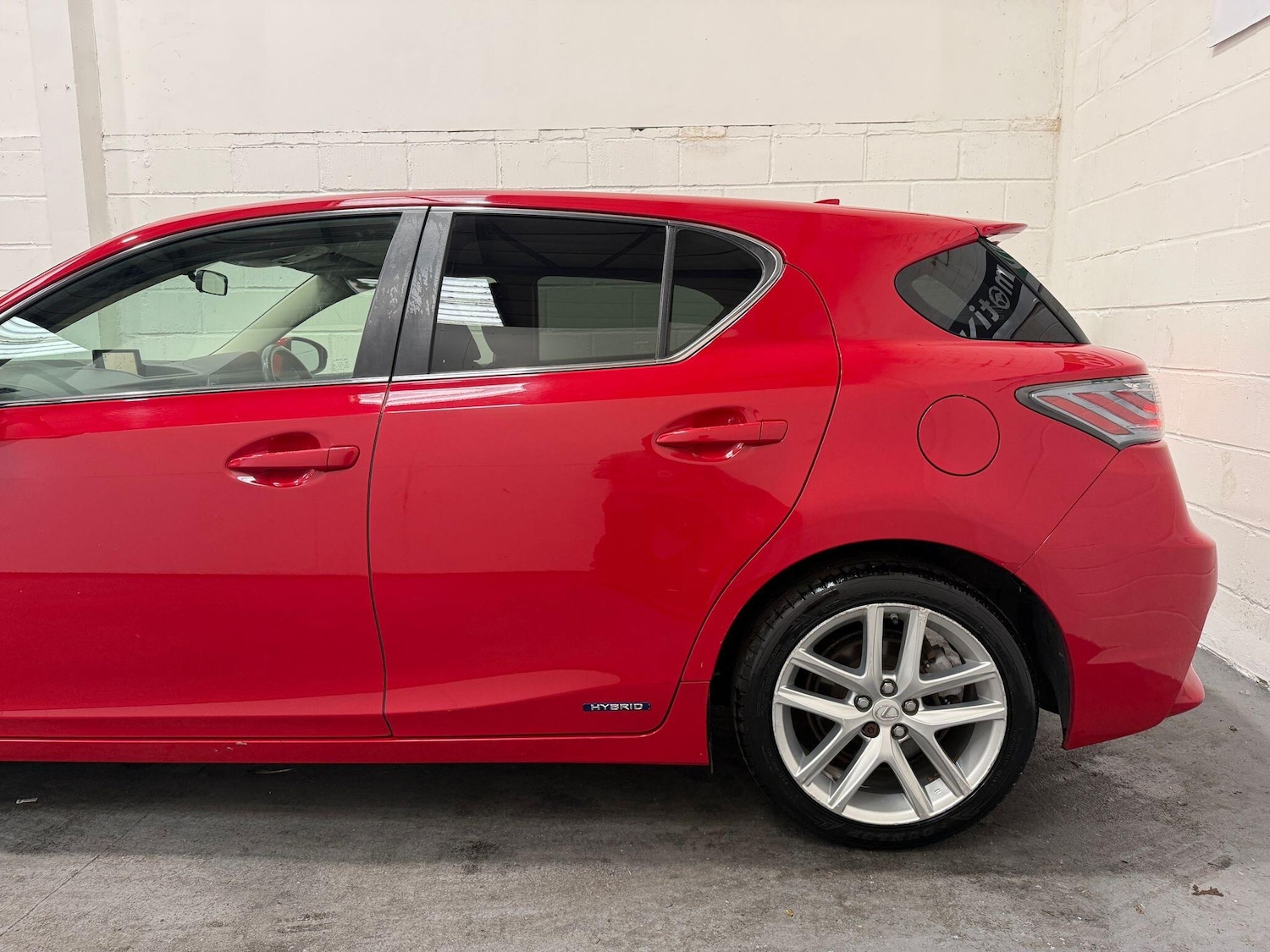 Used Lexus CT 2014 for sale - 76989308: Photo 8