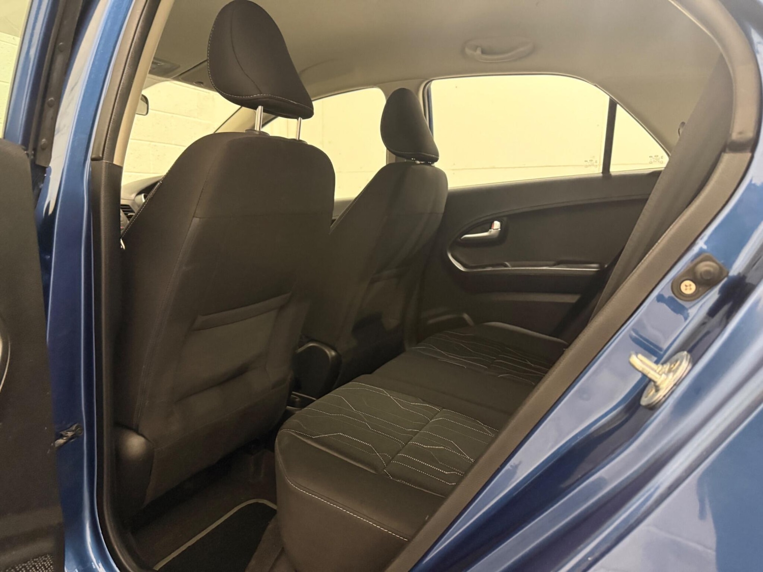 Used Kia Picanto 2016 for sale - 77633557: Photo 25