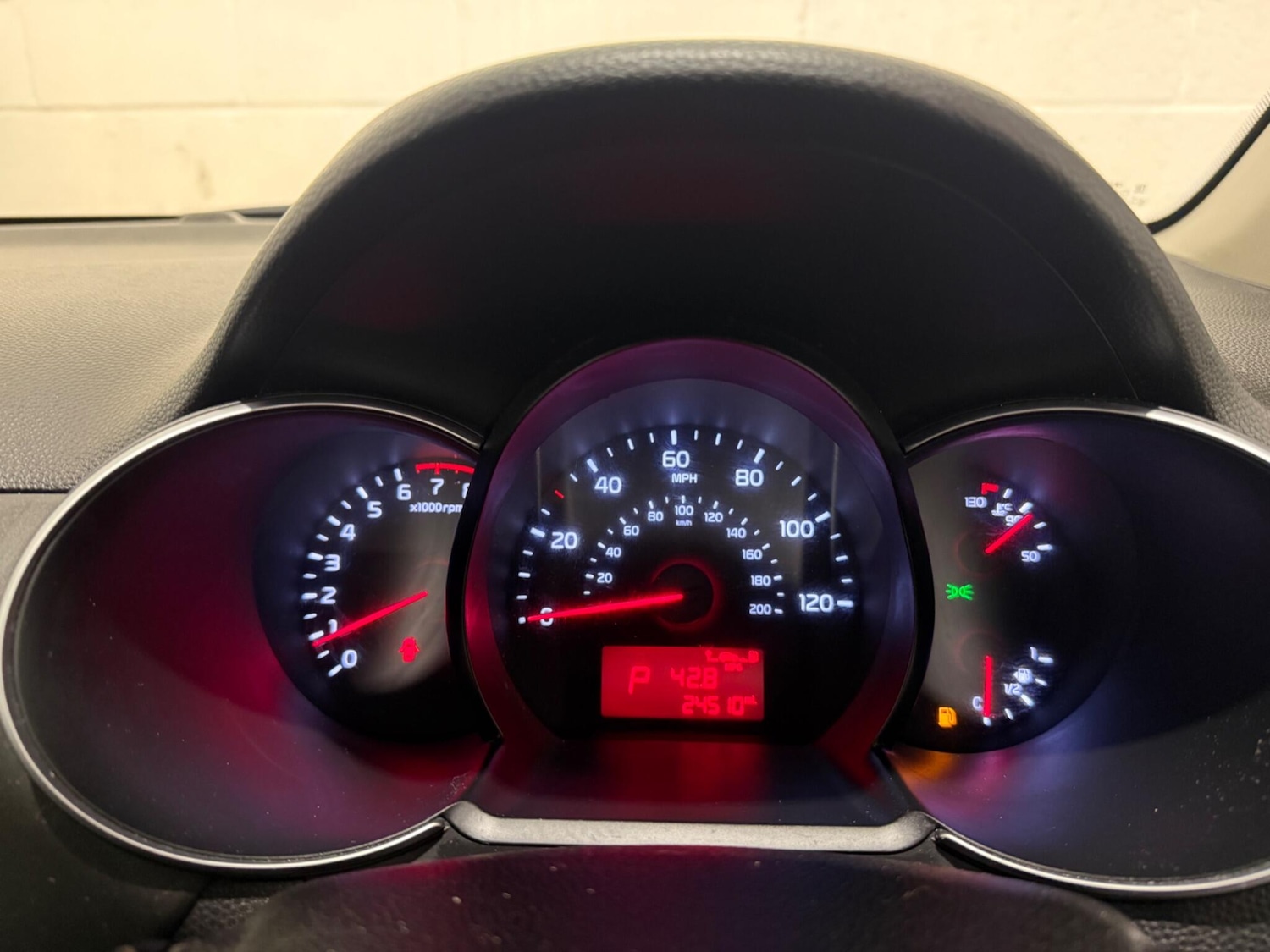 Used Kia Picanto 2016 for sale - 77633557: Photo 30