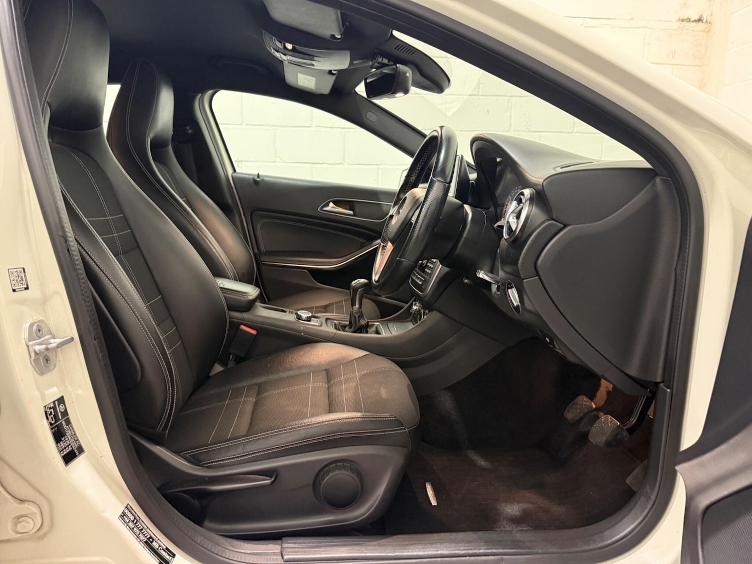 Used Mercedes-Benz A-Class 2014 for sale - 76759540: Photo 16