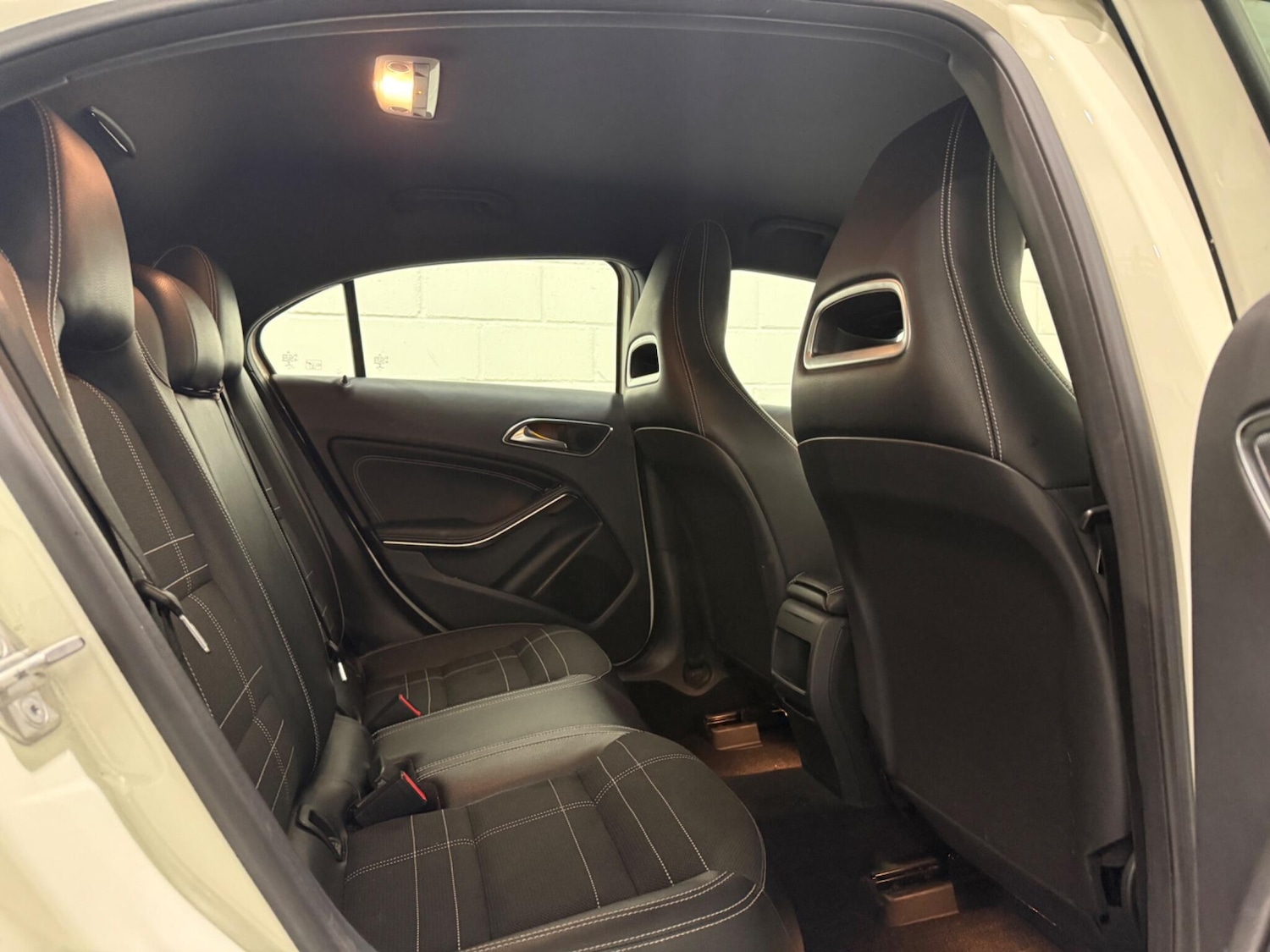 Used Mercedes-Benz A-Class 2014 for sale - 76759540: Photo 20