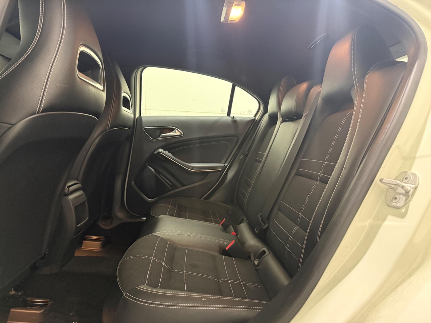 Used Mercedes-Benz A-Class 2014 for sale - 76759540: Photo 23