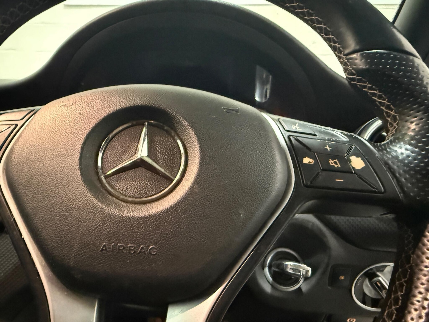 Used Mercedes-Benz A-Class 2014 for sale - 76759540: Photo 31