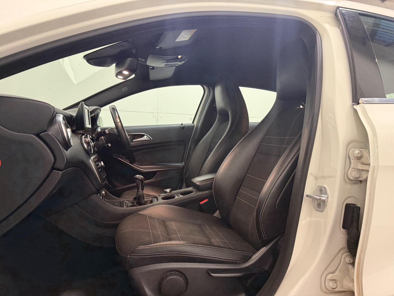 Used Mercedes-Benz A-Class 2014 for sale - 76759540: Photo 33