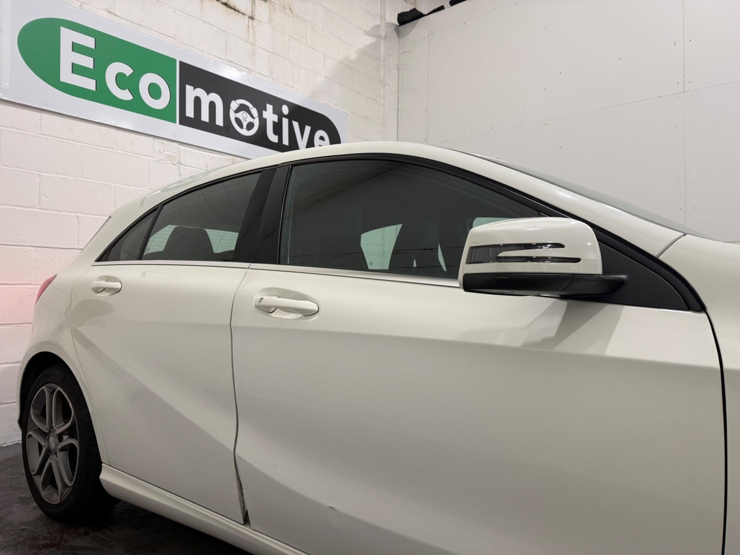 Used Mercedes-Benz A-Class 2014 for sale - 76759540: Photo 4