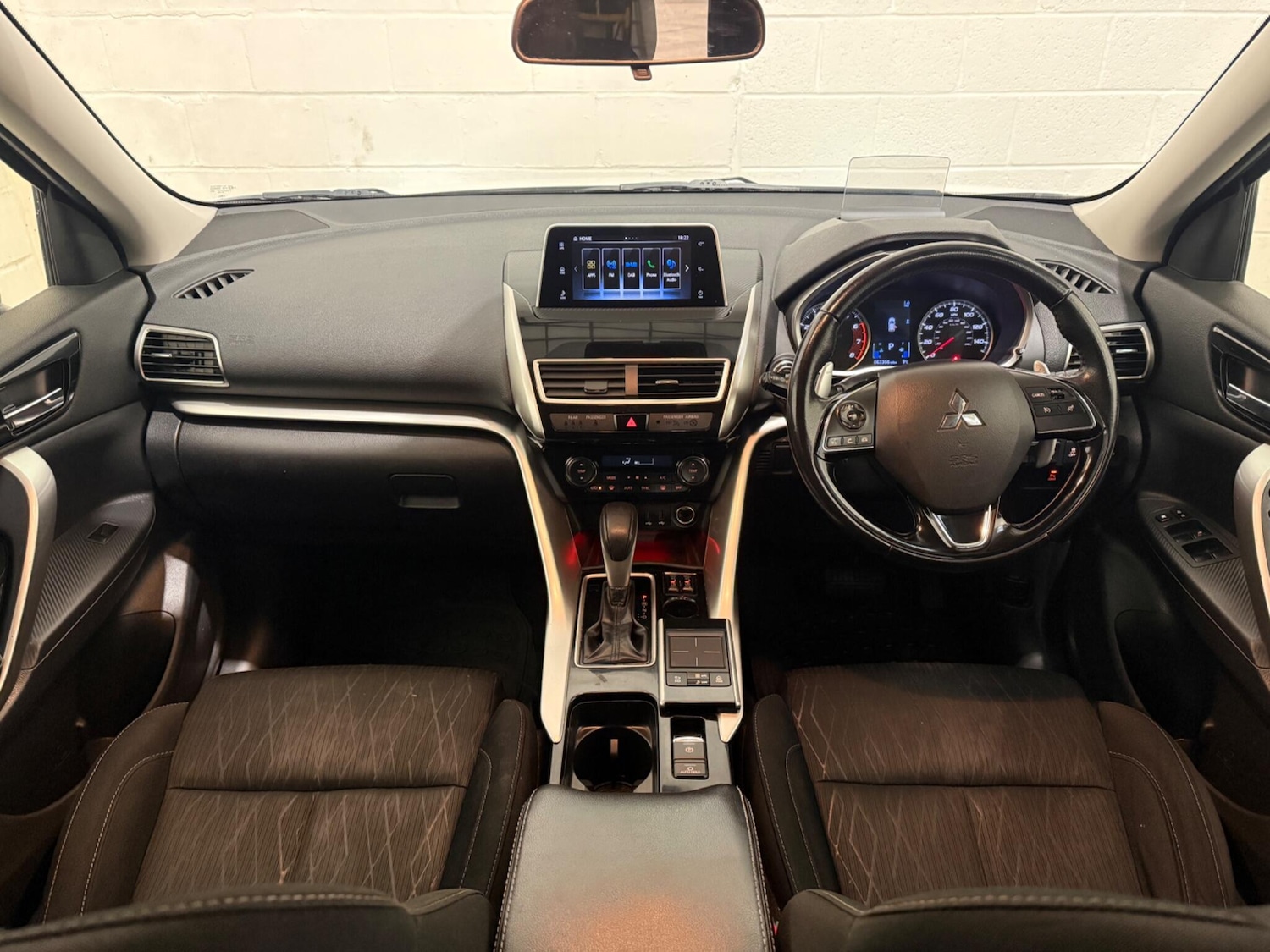 Used Mitsubishi Eclipse Cross 2018 for sale - 78072982: Photo 15