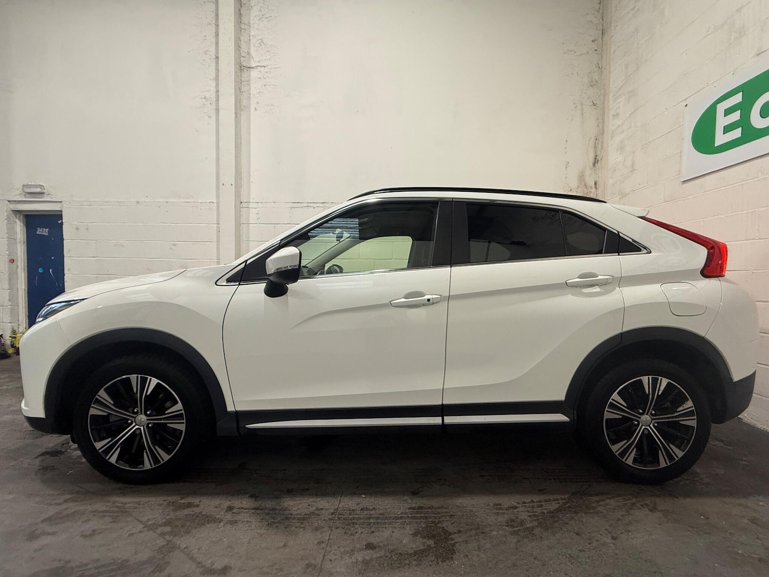Used Mitsubishi Eclipse Cross 2018 for sale - 78072982: Photo 6