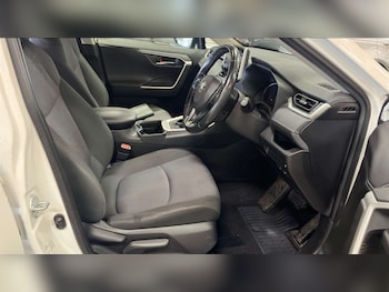 Used Toyota RAV4 2020 for sale - 78924316: Photo