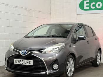 Used Toyota Yaris 2015 for sale - 79706029: Photo