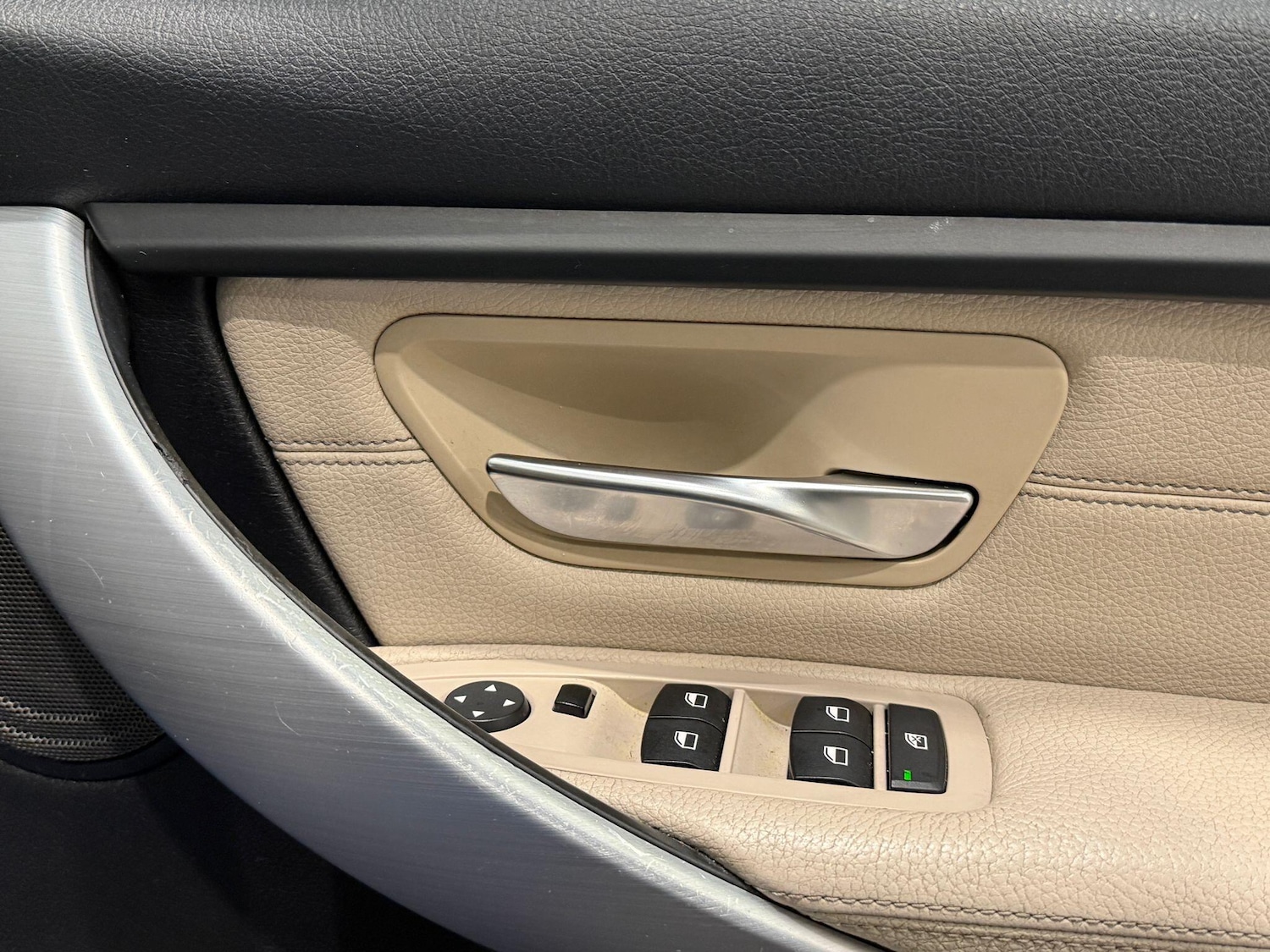 Used BMW 3 Series 2014 for sale - 76042068: Photo 27