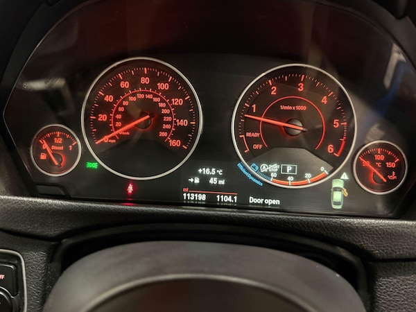Used BMW 3 Series 2014 for sale - 76042068: Photo 32