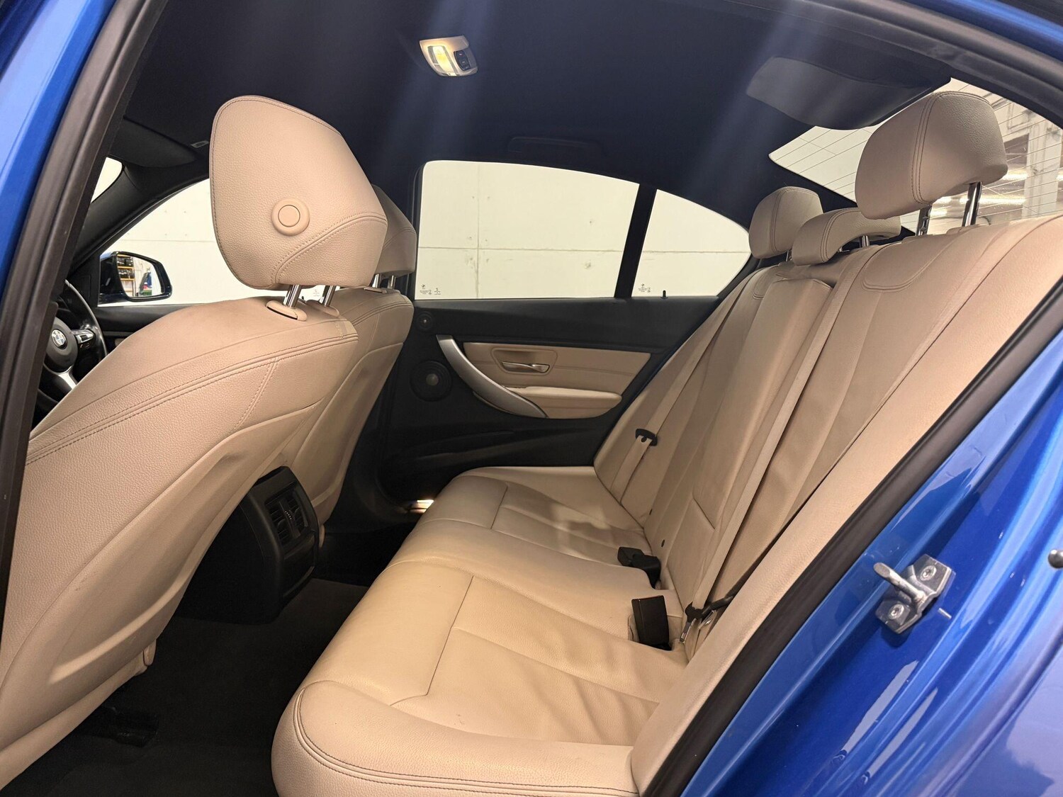 Used BMW 3 Series 2014 for sale - 76042068: Photo 40