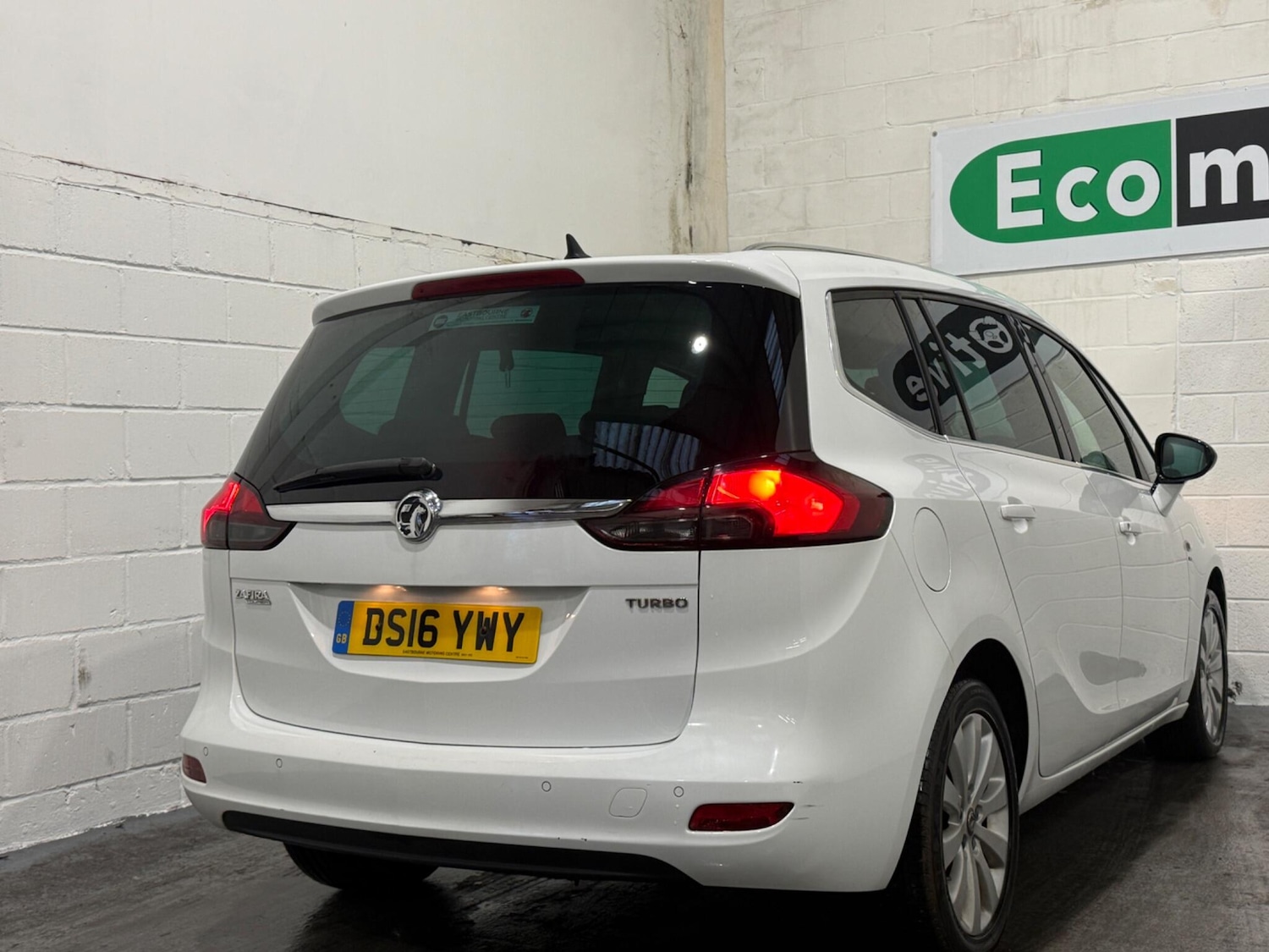 Used Vauxhall Zafira 2016 for sale - 77278885: Photo 11