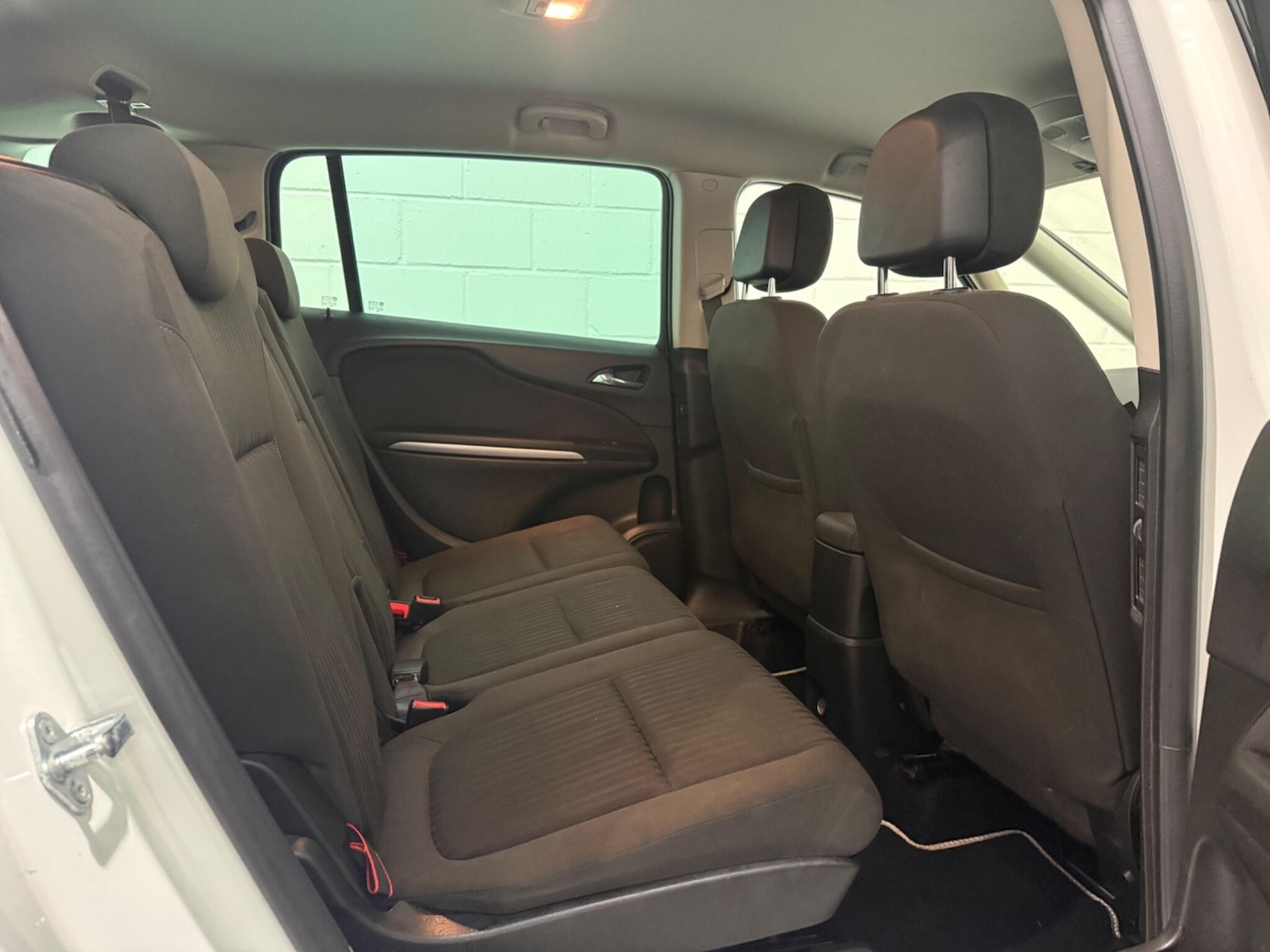 Used Vauxhall Zafira 2016 for sale - 77278885: Photo 19