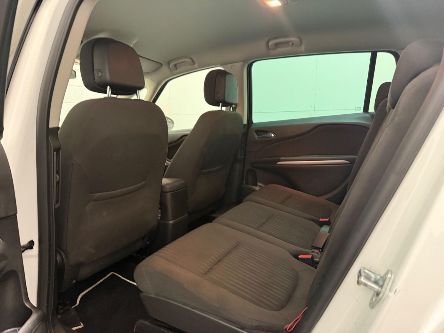 Used Vauxhall Zafira 2016 for sale - 77278885: Photo 22