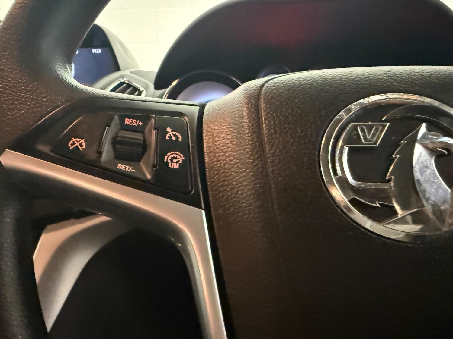 Used Vauxhall Zafira 2016 for sale - 77278885: Photo 26