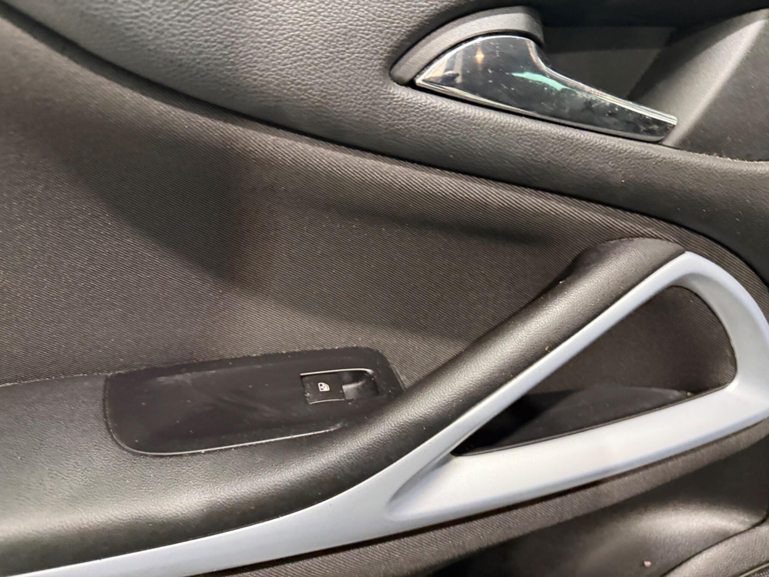 Used Vauxhall Zafira 2016 for sale - 77278885: Photo 30