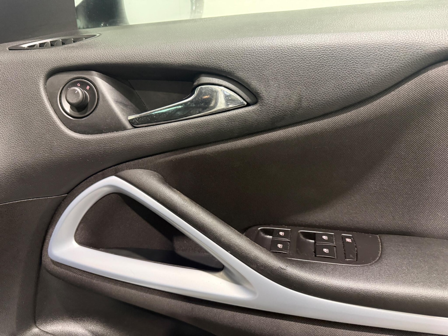 Used Vauxhall Zafira 2016 for sale - 77278885: Photo 31