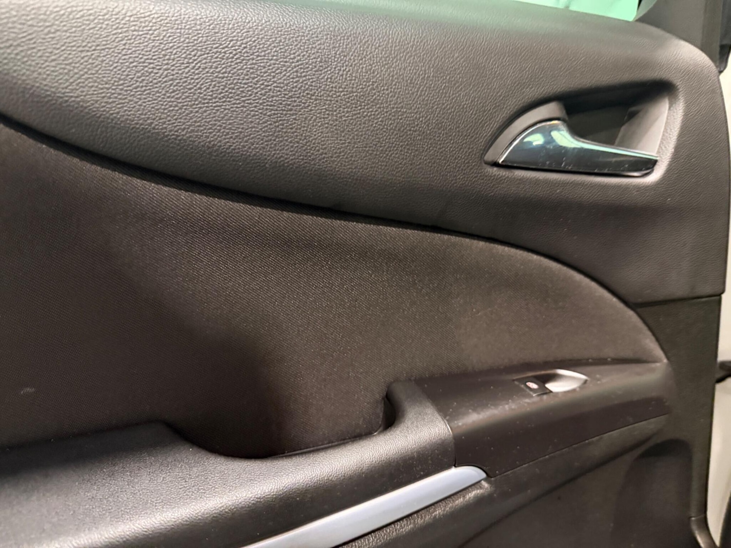 Used Vauxhall Zafira 2016 for sale - 77278885: Photo 32