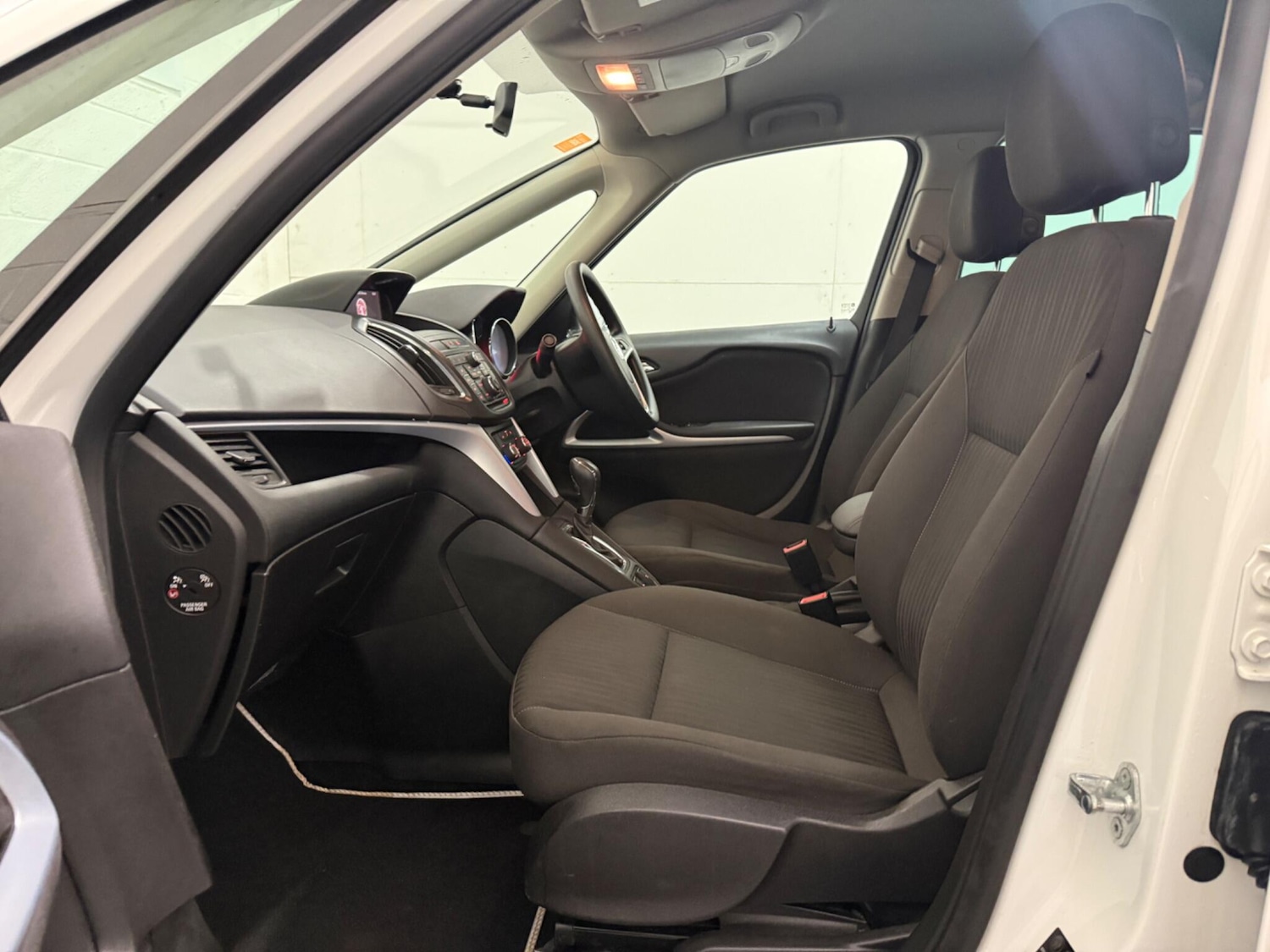 Used Vauxhall Zafira 2016 for sale - 77278885: Photo 36