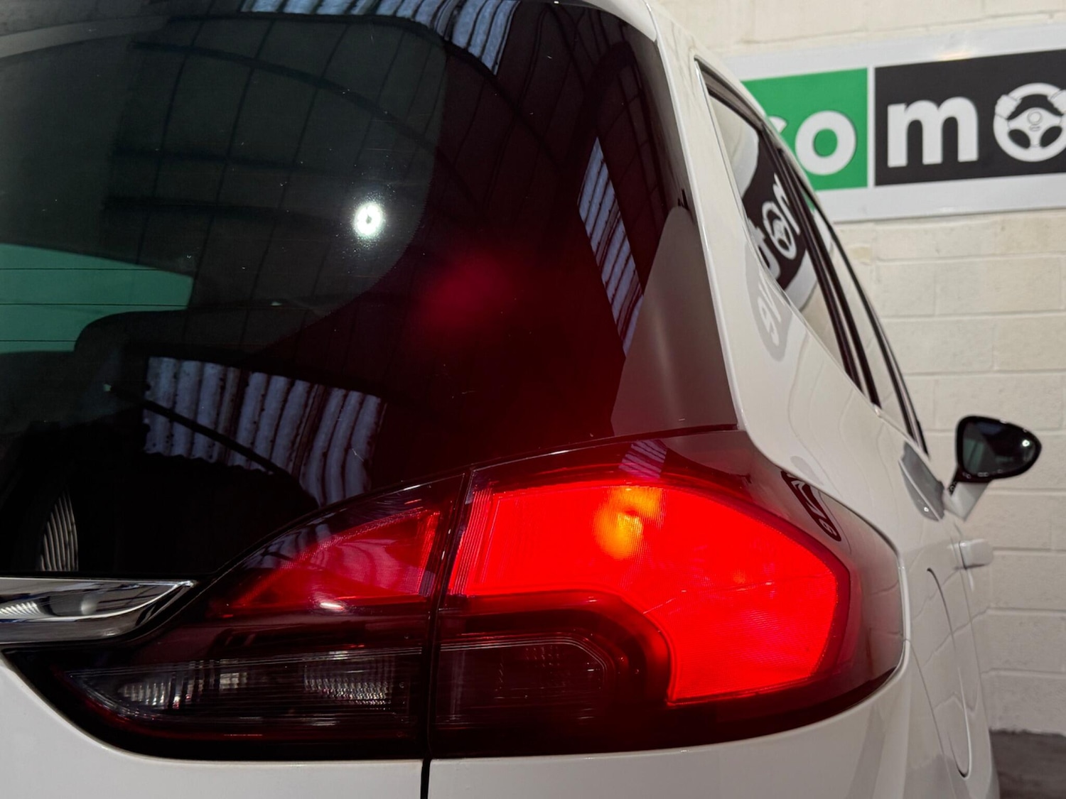 Used Vauxhall Zafira 2016 for sale - 77278885: Photo 48