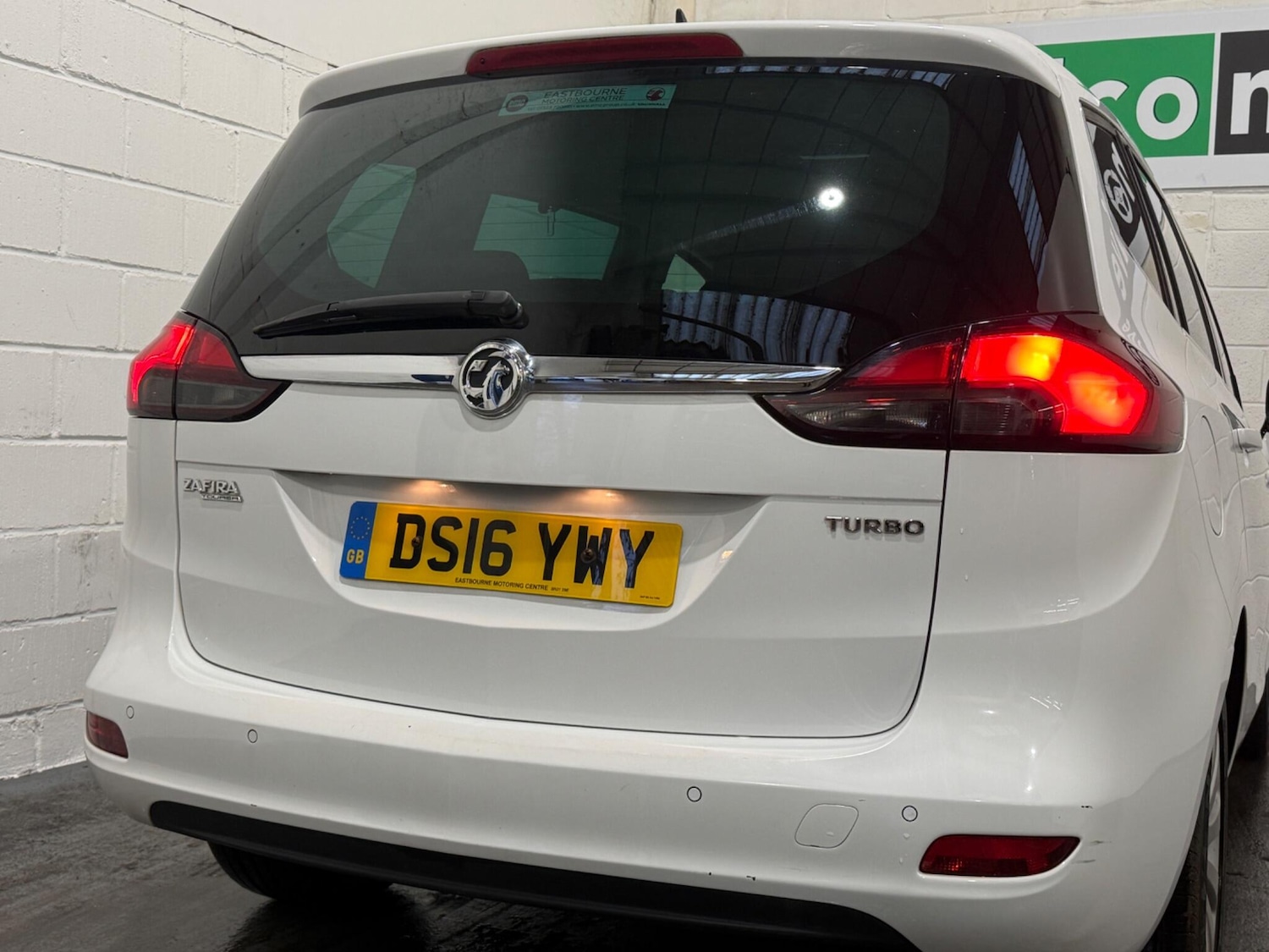 Used Vauxhall Zafira 2016 for sale - 77278885: Photo 8