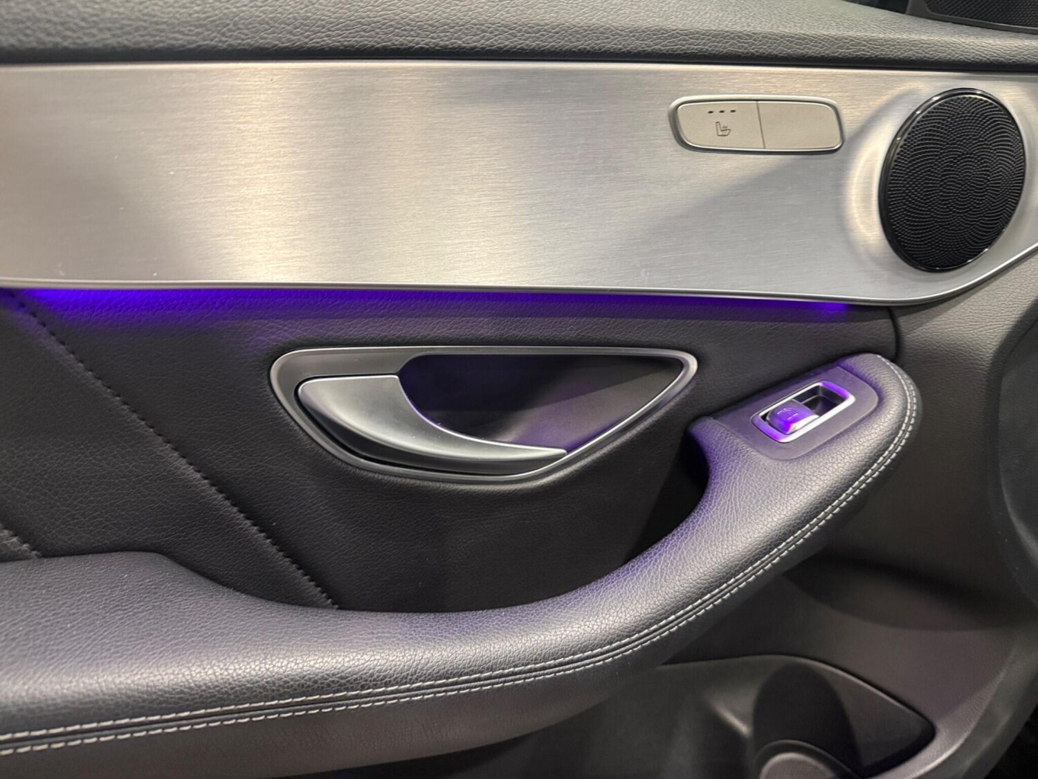 Used Mercedes-Benz C Class 2019 for sale - 76771900: Photo 30