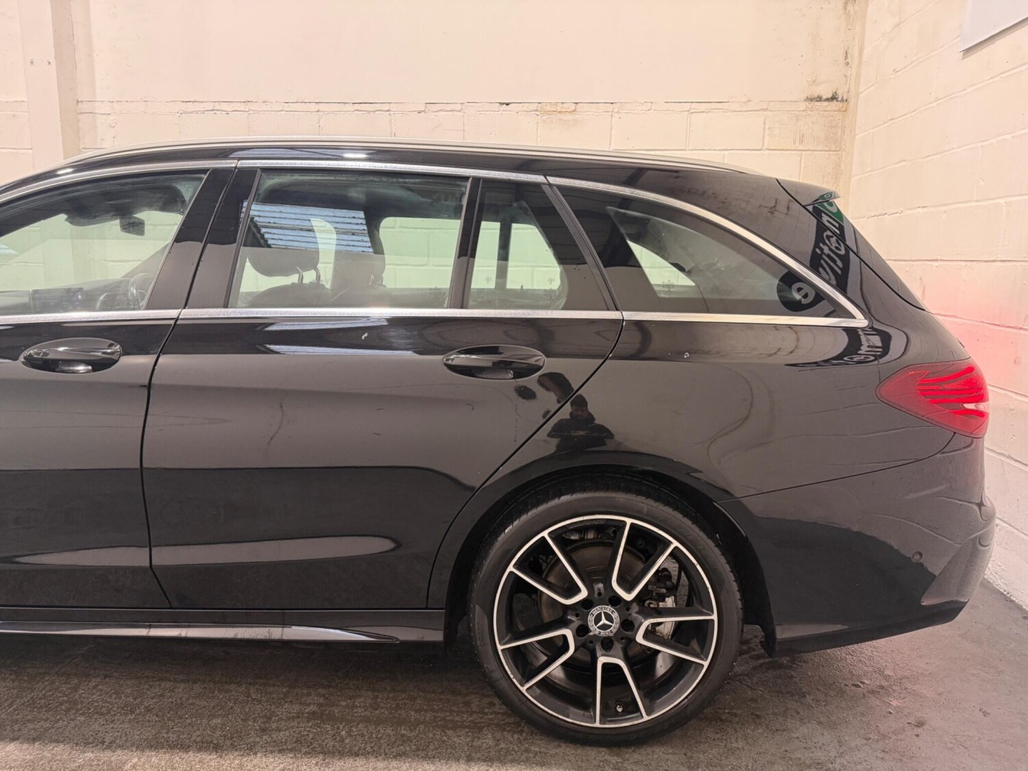 Used Mercedes-Benz C Class 2019 for sale - 76771900: Photo 31