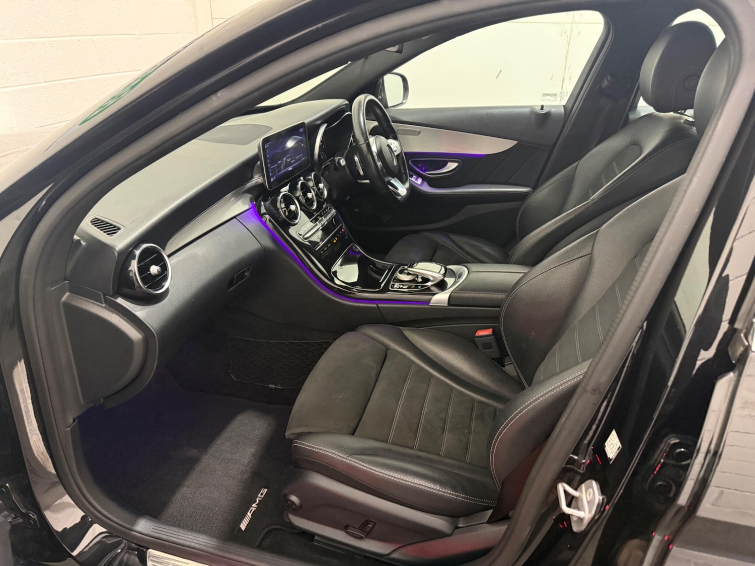 Used Mercedes-Benz C Class 2019 for sale - 76771900: Photo 38