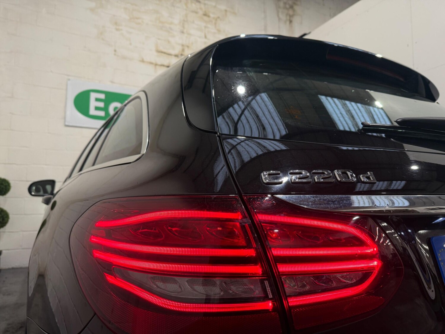 Used Mercedes-Benz C Class 2019 for sale - 76771900: Photo 40