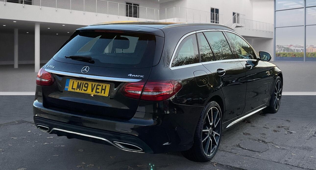 Used Mercedes-Benz C Class 2019 for sale - 76771900: Photo 7