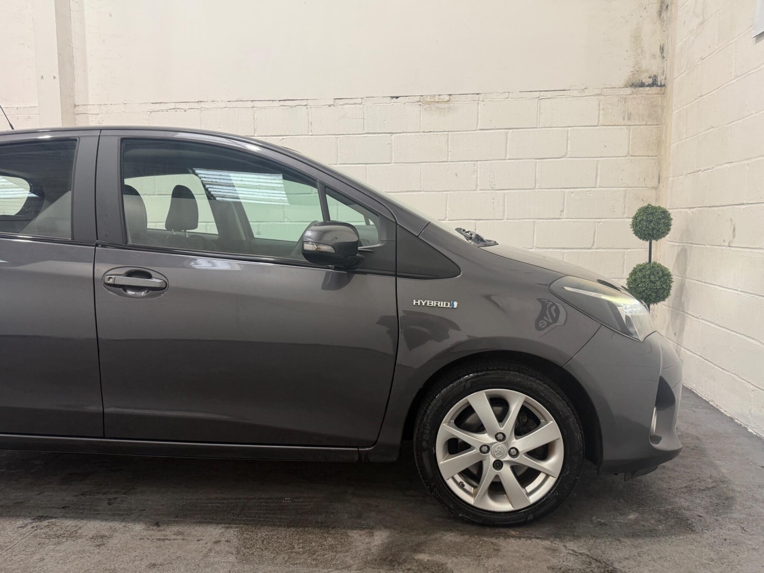 Used Toyota Yaris for sale - 77175369: Photo 11