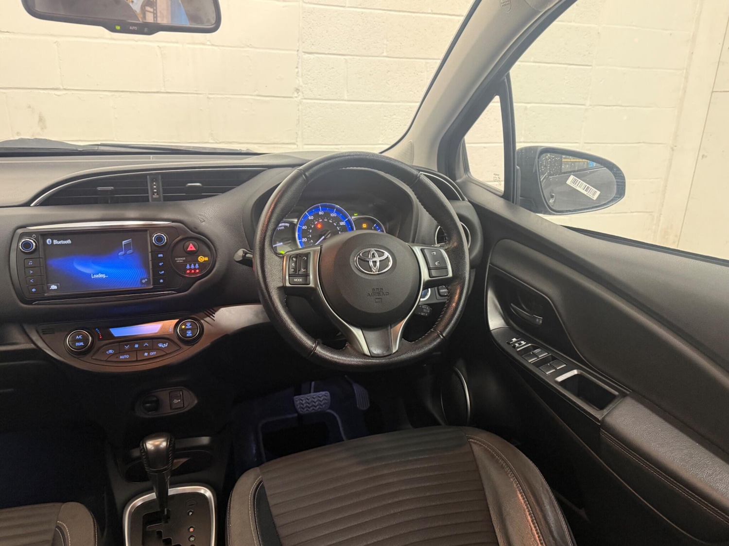 Used Toyota Yaris for sale - 77175369: Photo 15