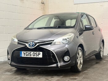 Used Toyota Yaris 2015 for sale - 77175369: Photo