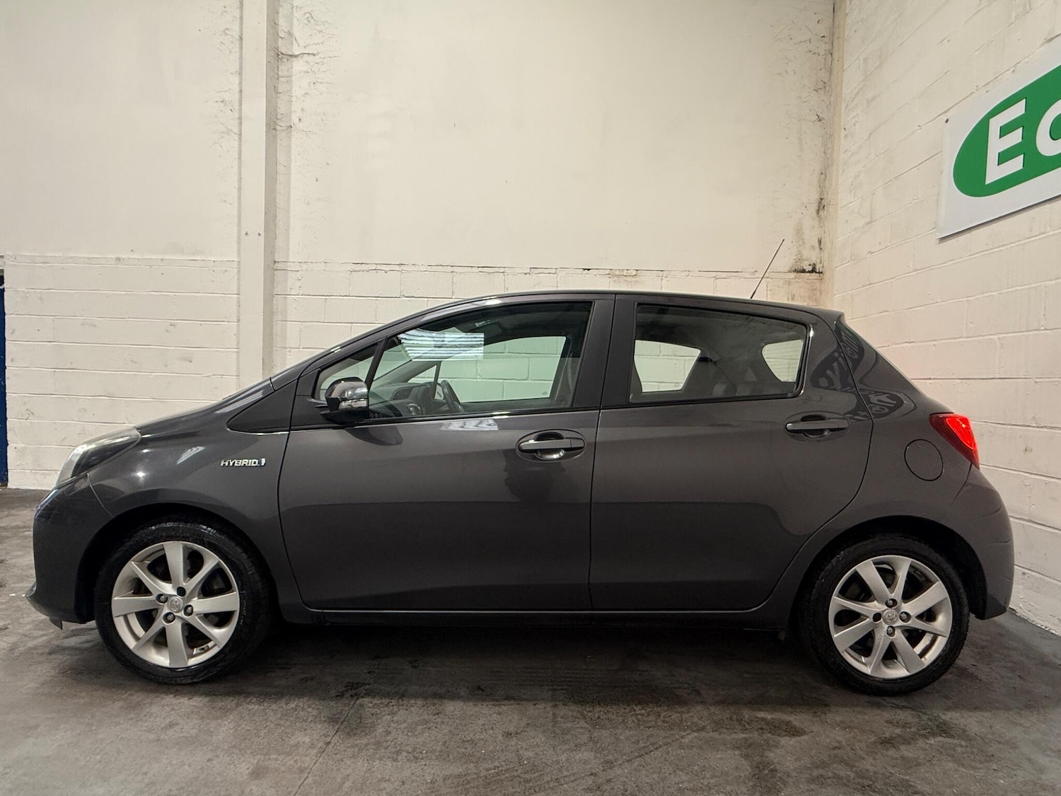 Used Toyota Yaris for sale - 77175369: Photo 6