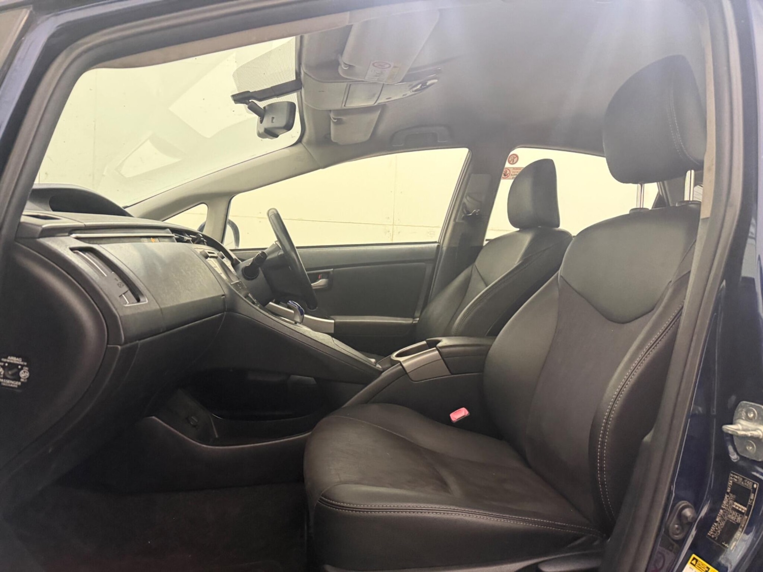 Used Toyota Prius 2013 for sale - 77144121: Photo 32