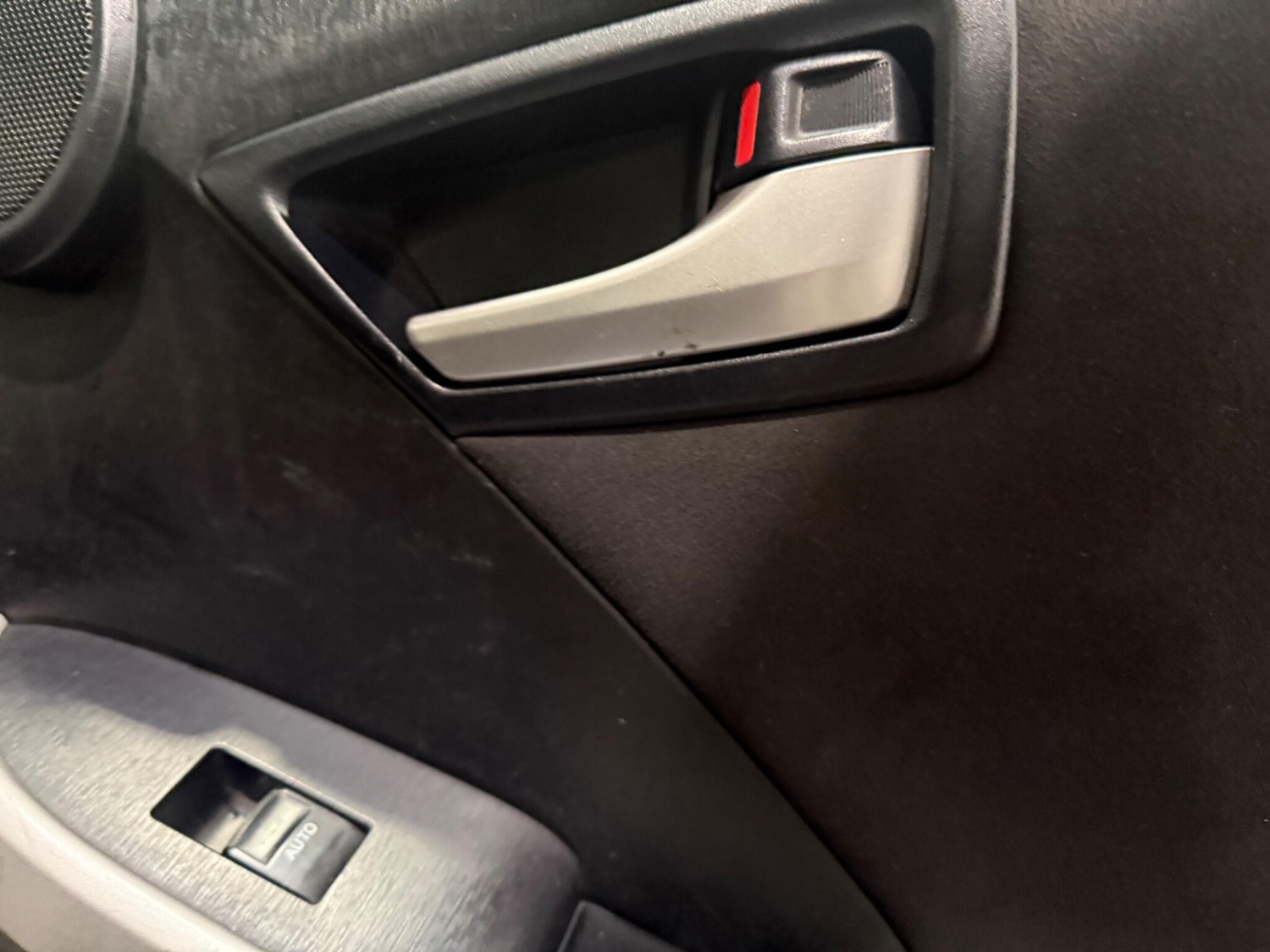 Used Toyota Prius 2013 for sale - 77144121: Photo 46