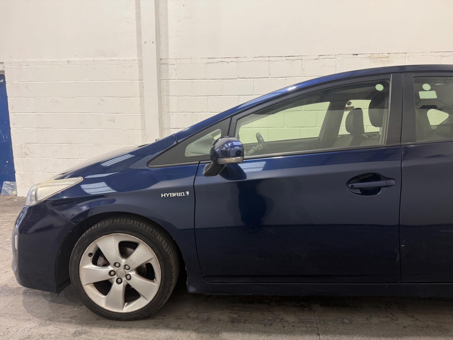Used Toyota Prius 2013 for sale - 77144121: Photo 6