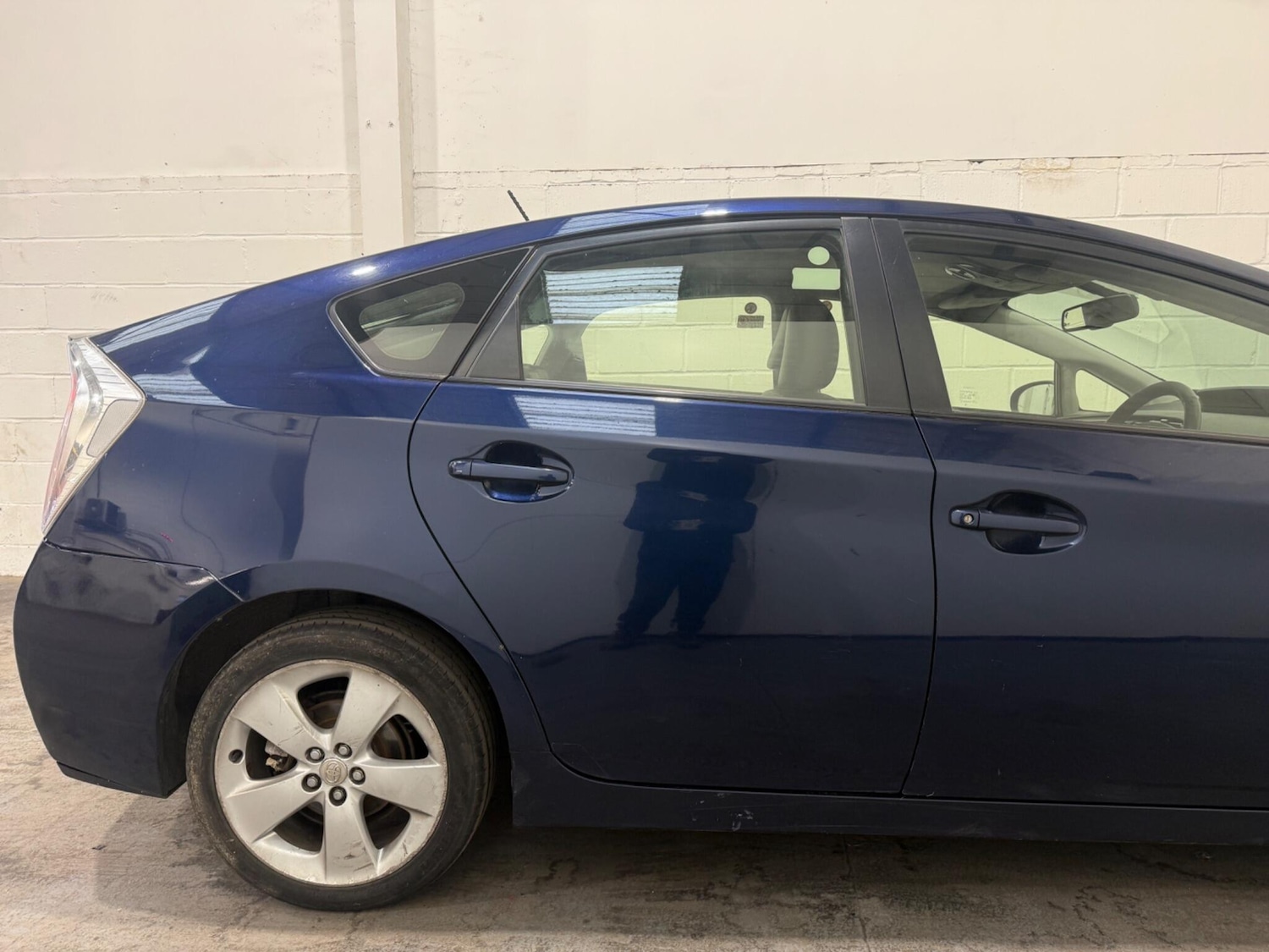 Used Toyota Prius 2013 for sale - 77144121: Photo 8
