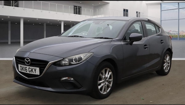 Used Mazda Mazda3 2016 for sale - 76240208: Photo 2